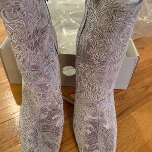 Silver velvet boots